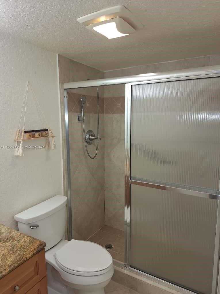 Small Image of 7923 SW 104th St, Miami, FL 33156, USA Number 9