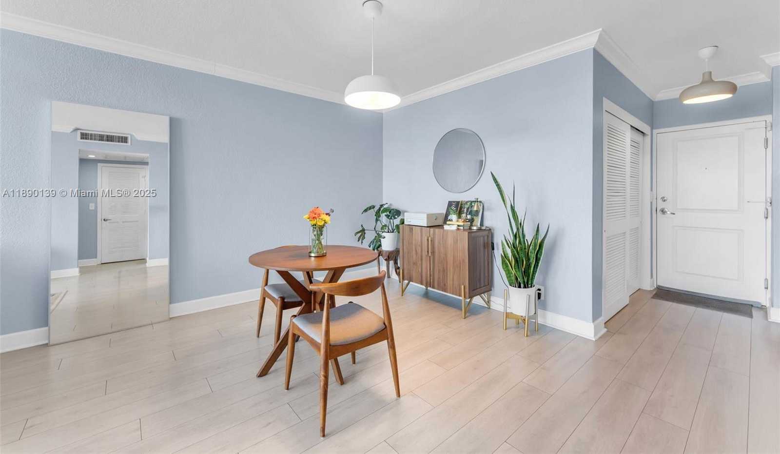 Small Image of 401 69TH ST #1606, Miami Beach Number 6