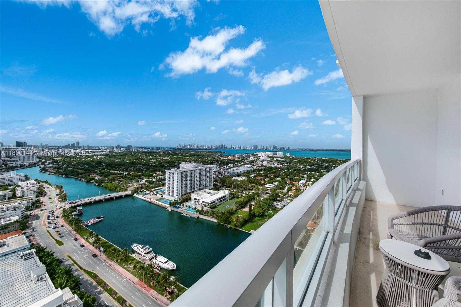 Small Image of 4401 COLLINS AVE #3312, Miami Beach Number 20
