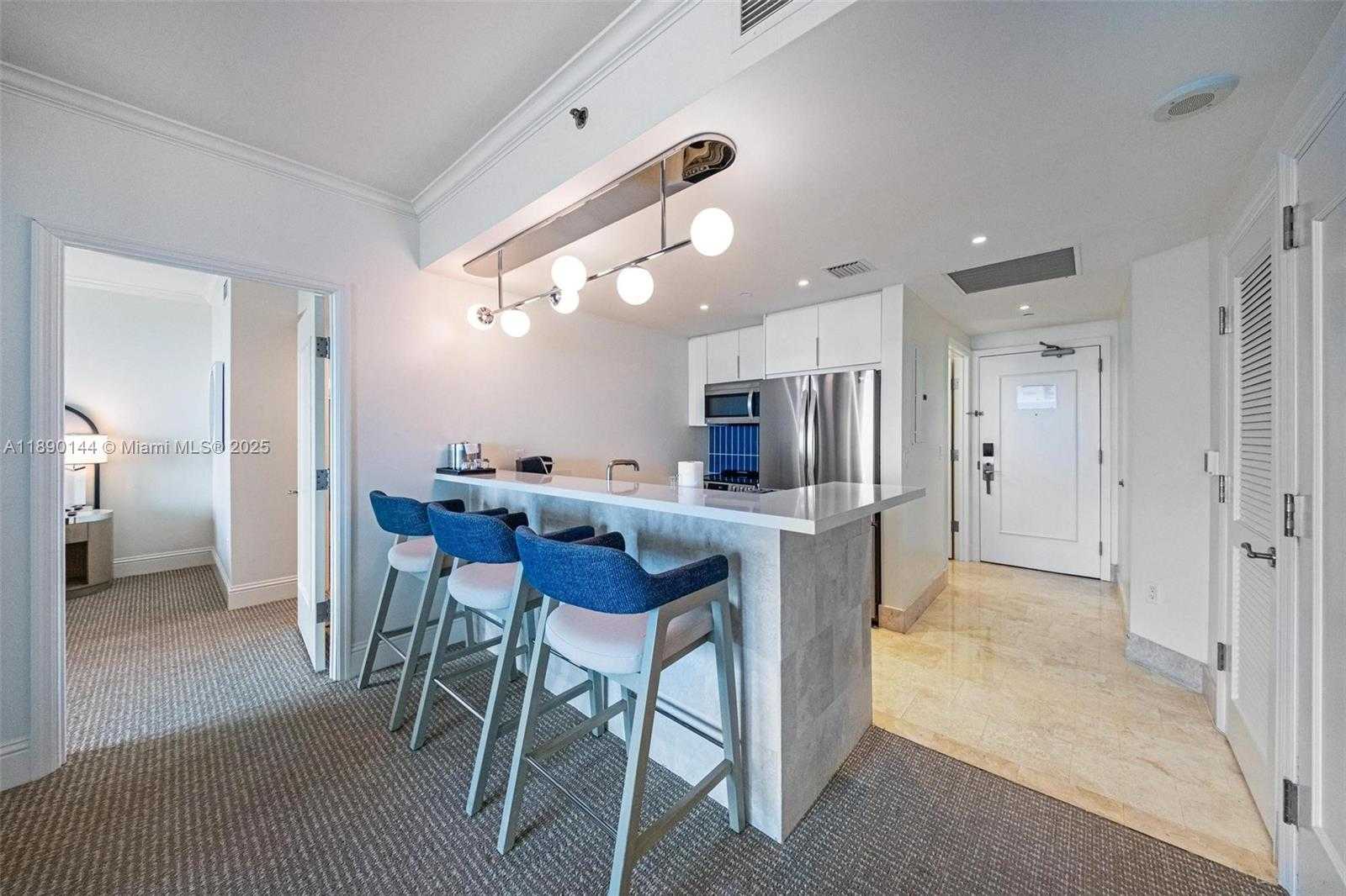 Small Image of 4401 COLLINS AVE #3312, Miami Beach Number 6