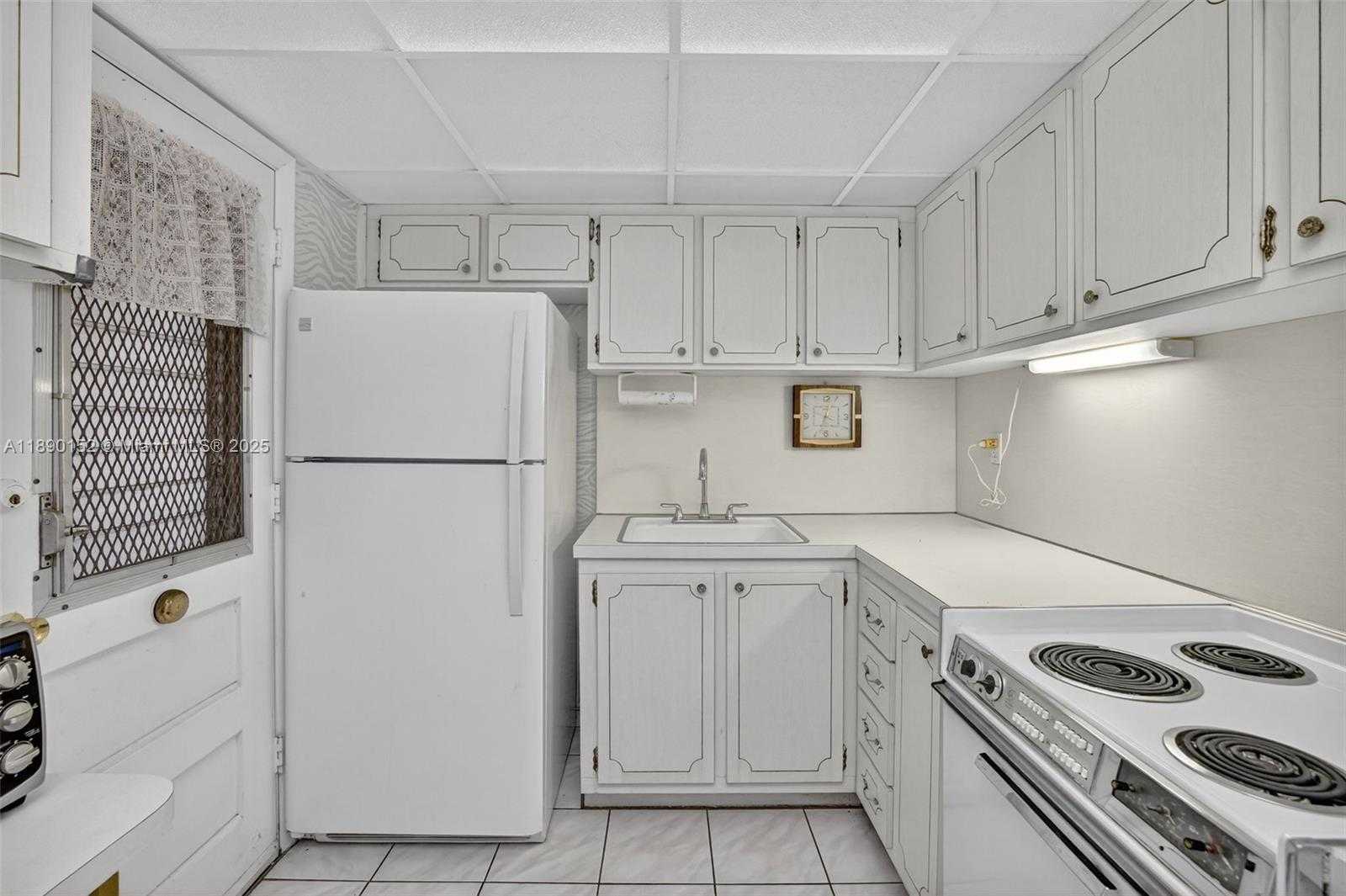 Small Image of 1355 NORTH EAST 167TH ST #214, Miami Number 14