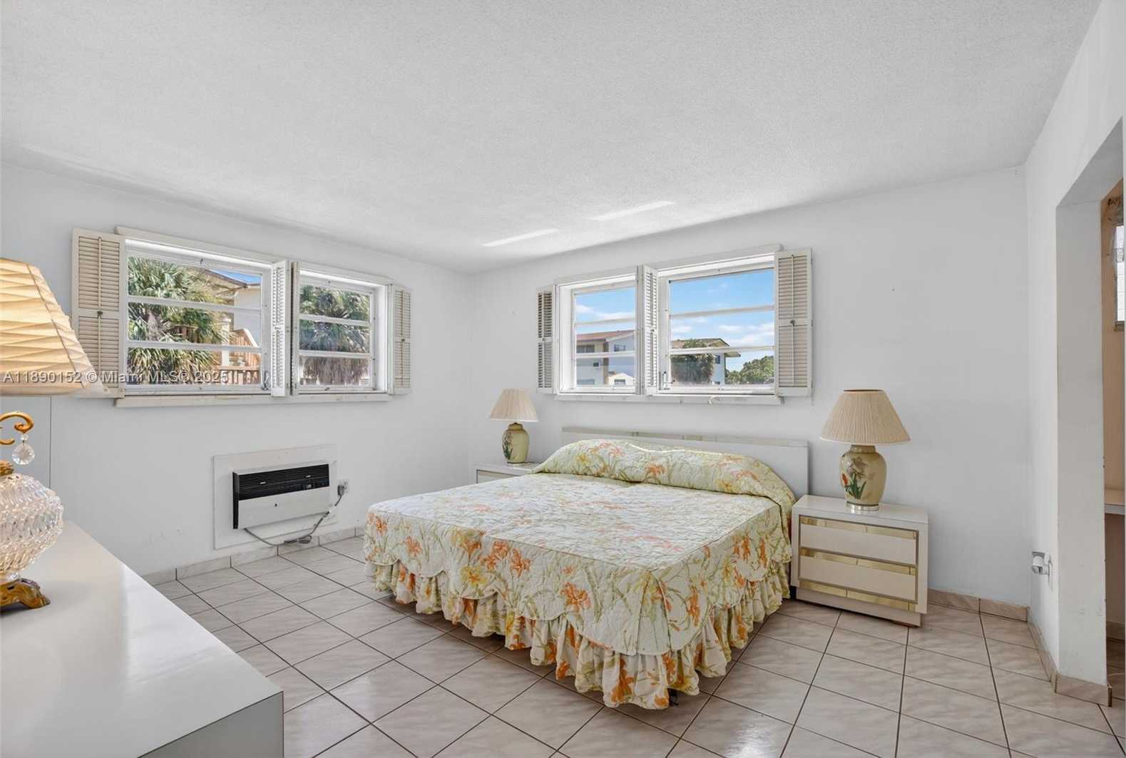 Small Image of 1355 NORTH EAST 167TH ST #214, Miami Number 16