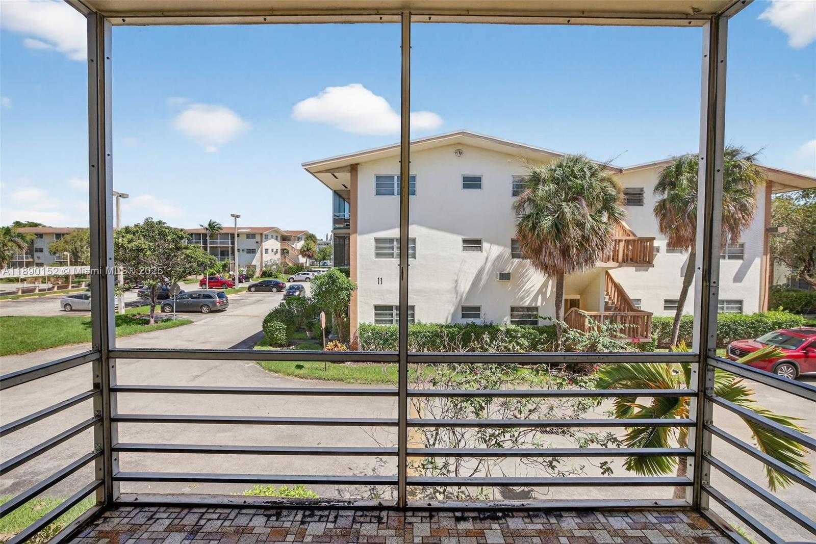 Small Image of 1355 NORTH EAST 167TH ST #214, Miami Number 6