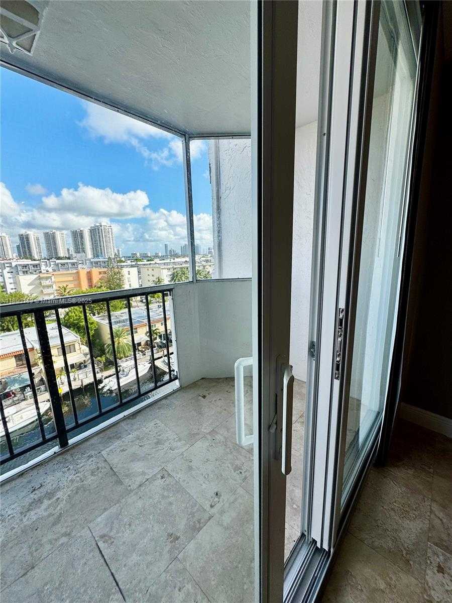 Small Image of 3545 NORTH EAST 166TH ST #805, North Miami Beach Number 12