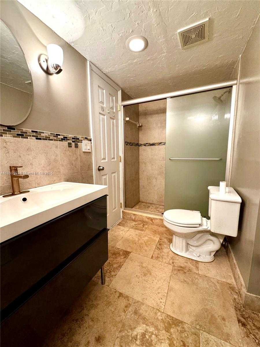 Small Image of 3545 NORTH EAST 166TH ST #805, North Miami Beach Number 16