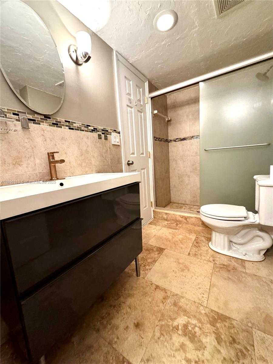 Small Image of 3545 NORTH EAST 166TH ST #805, North Miami Beach Number 17