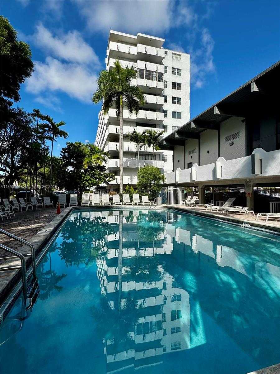 Small Image of 3545 NORTH EAST 166TH ST #805, North Miami Beach Number 2