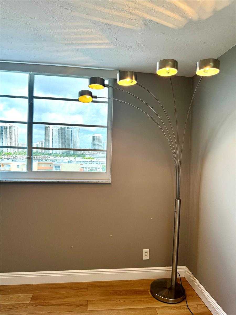 Small Image of 3545 NORTH EAST 166TH ST #805, North Miami Beach Number 20