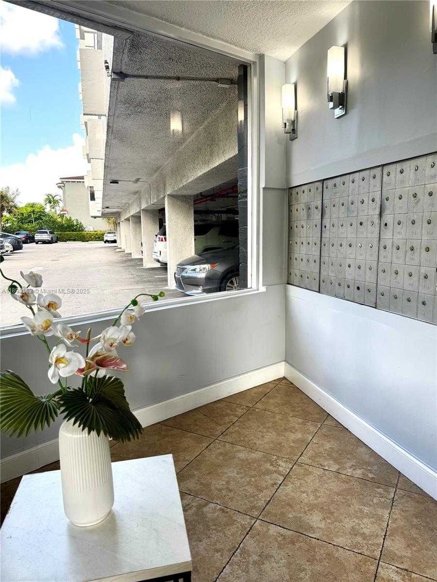 Small Image of 3545 NORTH EAST 166TH ST #805, North Miami Beach Number 25