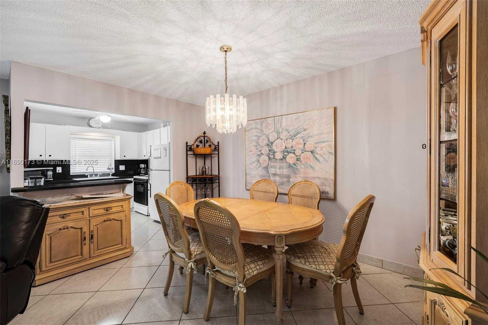 Small Image of 5300 WASHINGTON ST #U405, Hollywood Number 5