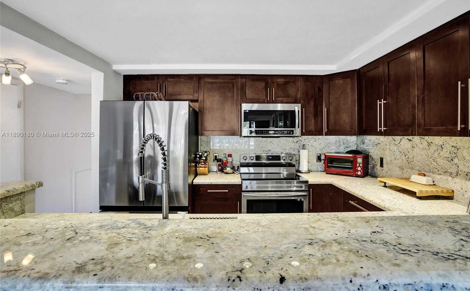Small Image of 16478 NORTH EAST 27TH PL #34, Eastern Shores Number 15