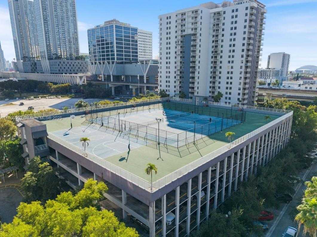 Small Image of 800 NORTH MIAMI AVE #E-209, Miami Number 4