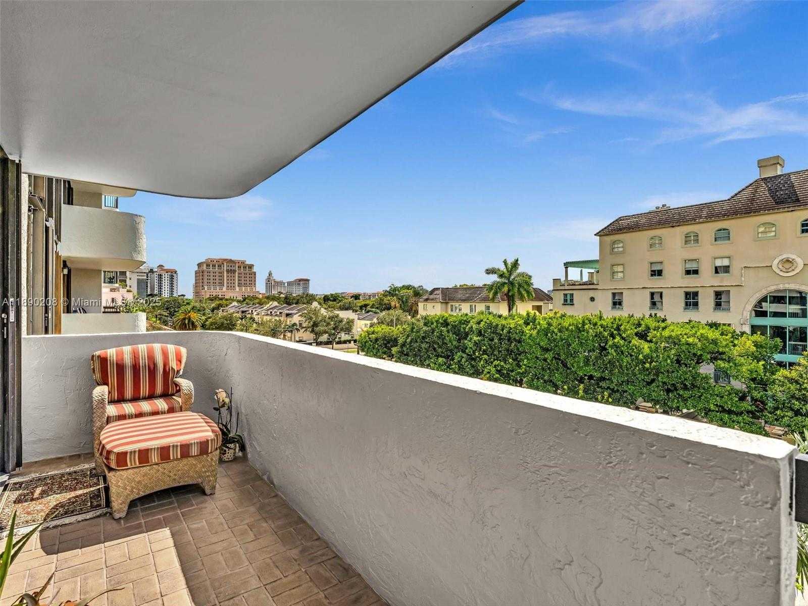 Small Image of 600 BILTMORE WAY #406, Coral Gables Number 26