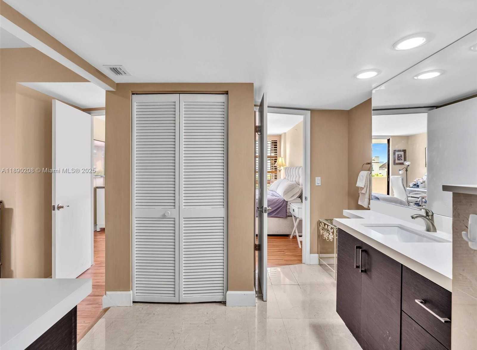 Small Image of 600 BILTMORE WAY #406, Coral Gables Number 33