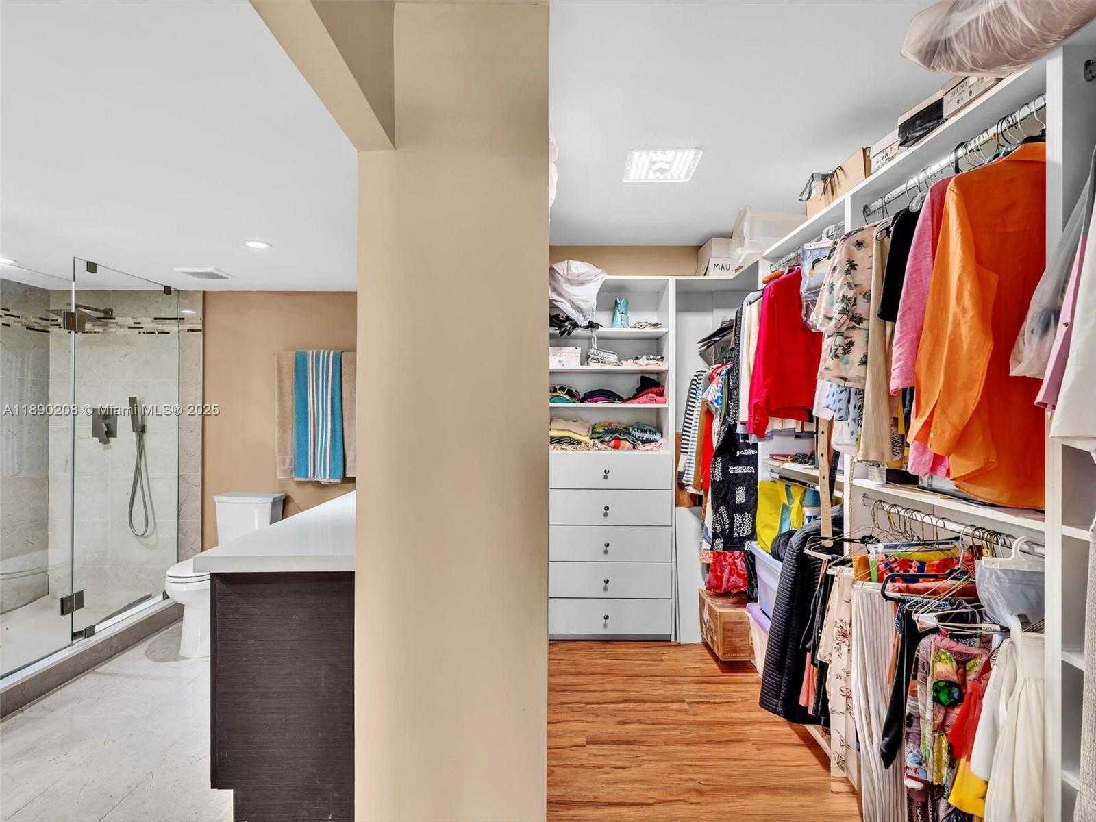 Small Image of 600 BILTMORE WAY #406, Coral Gables Number 35