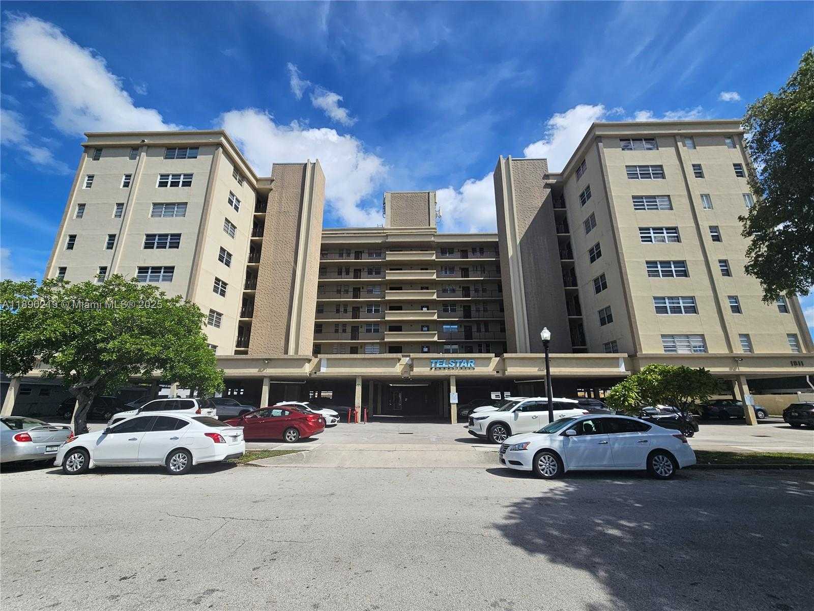 Small Image of 1811 JEFFERSON ST #409, Hollywood Number 8