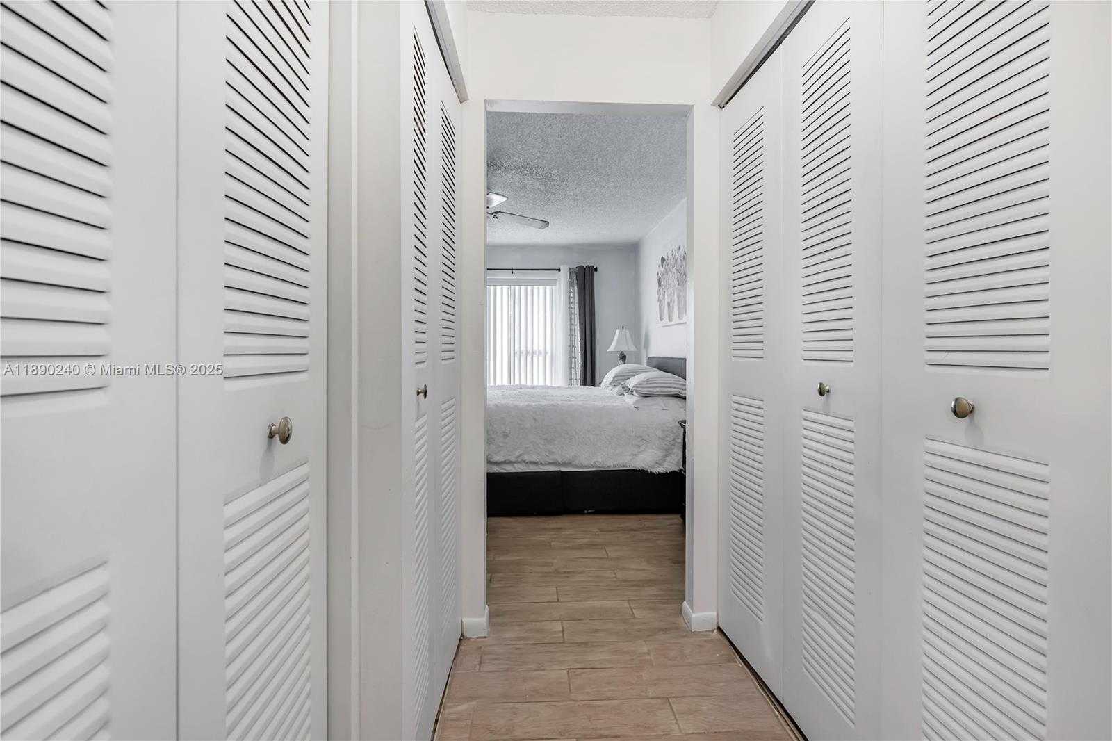 Small Image of 5805 WASHINGTON ST #17, Hollywood Number 19