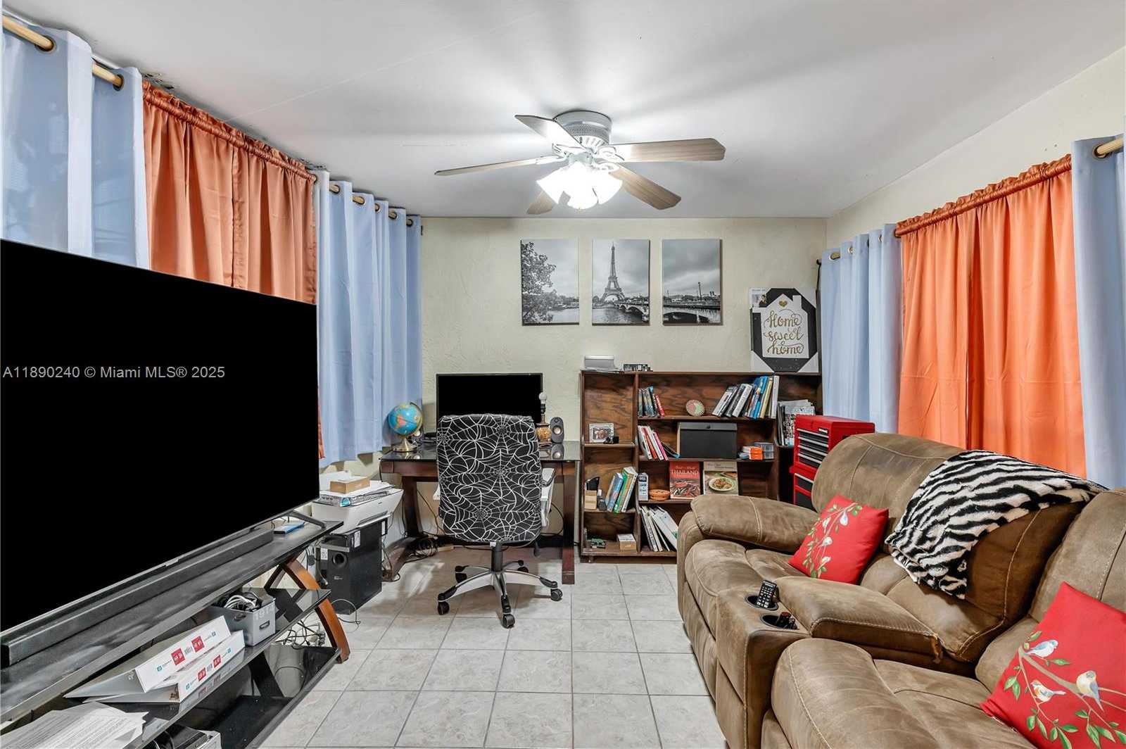 Small Image of 5805 WASHINGTON ST #17, Hollywood Number 7