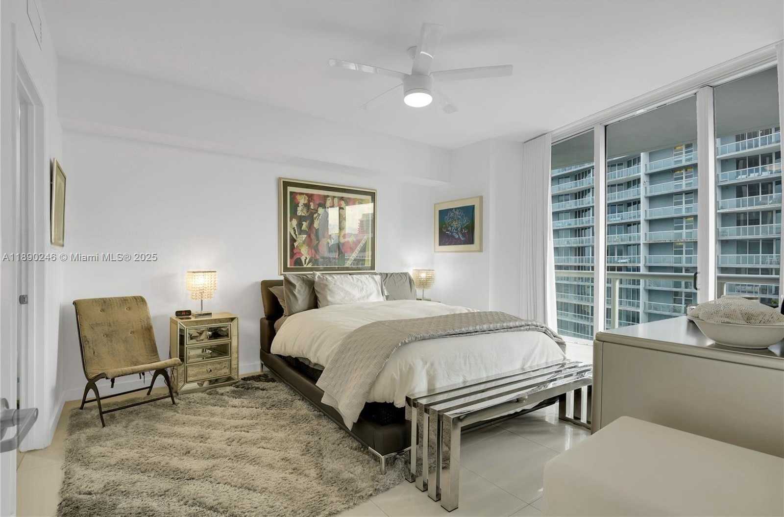 Small Image of 475 BRICKELL AVE #4711, Miami Number 10