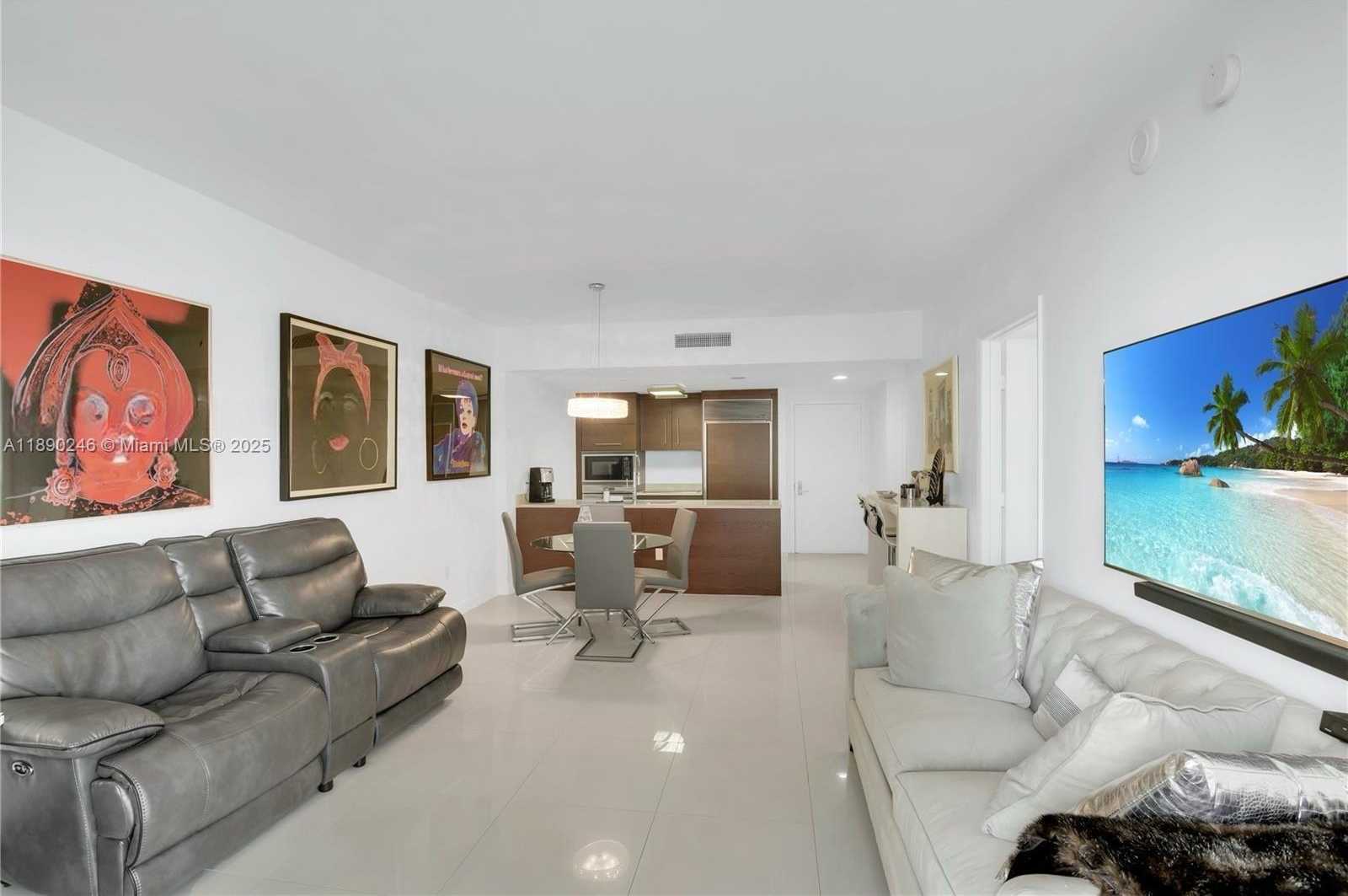 Small Image of 475 BRICKELL AVE #4711, Miami Number 6