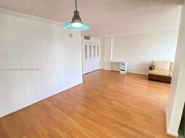 Small Image of 16919 NORTH BAY RD #919, Sunny Isles Beach Number 10