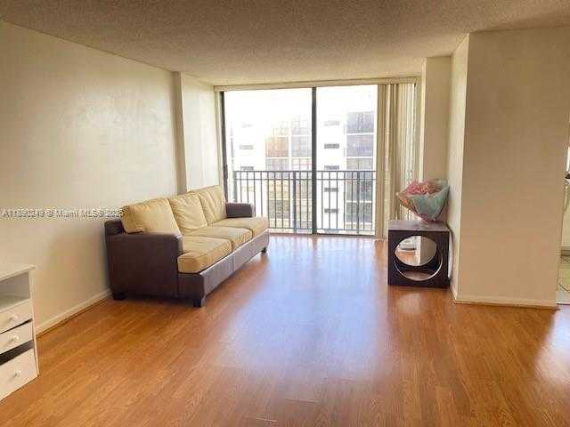Small Image of 16919 NORTH BAY RD #919, Sunny Isles Beach Number 9