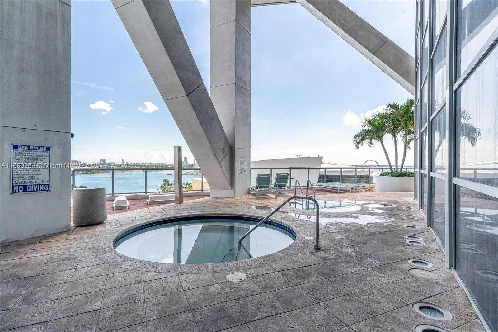 Small Image of 888 BISCAYNE BLVD #1210, Miami Number 22