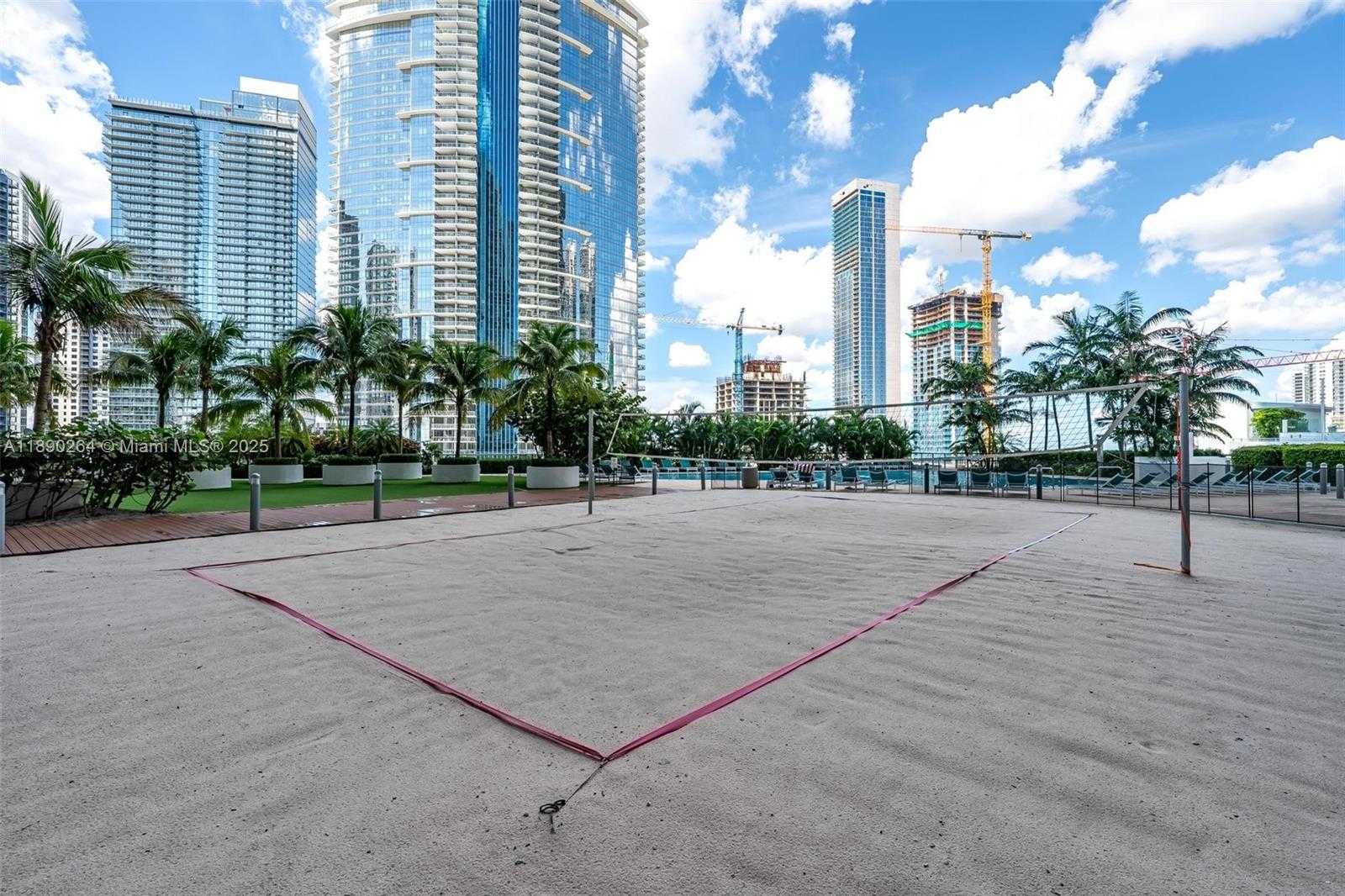 Small Image of 888 BISCAYNE BLVD #1210, Miami Number 26