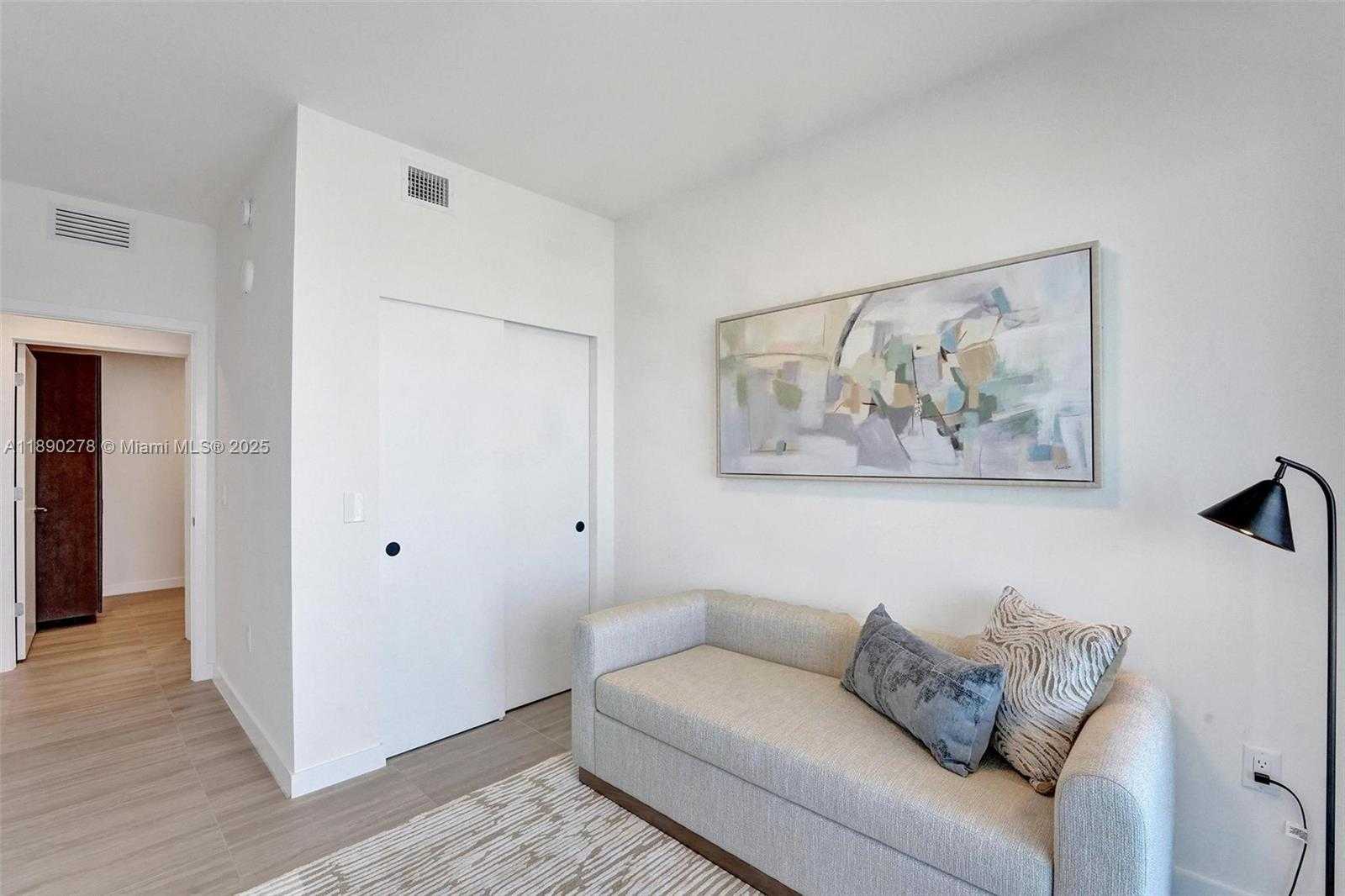 Small Image of 580 72 STREET #1001, Miami Beach Number 17