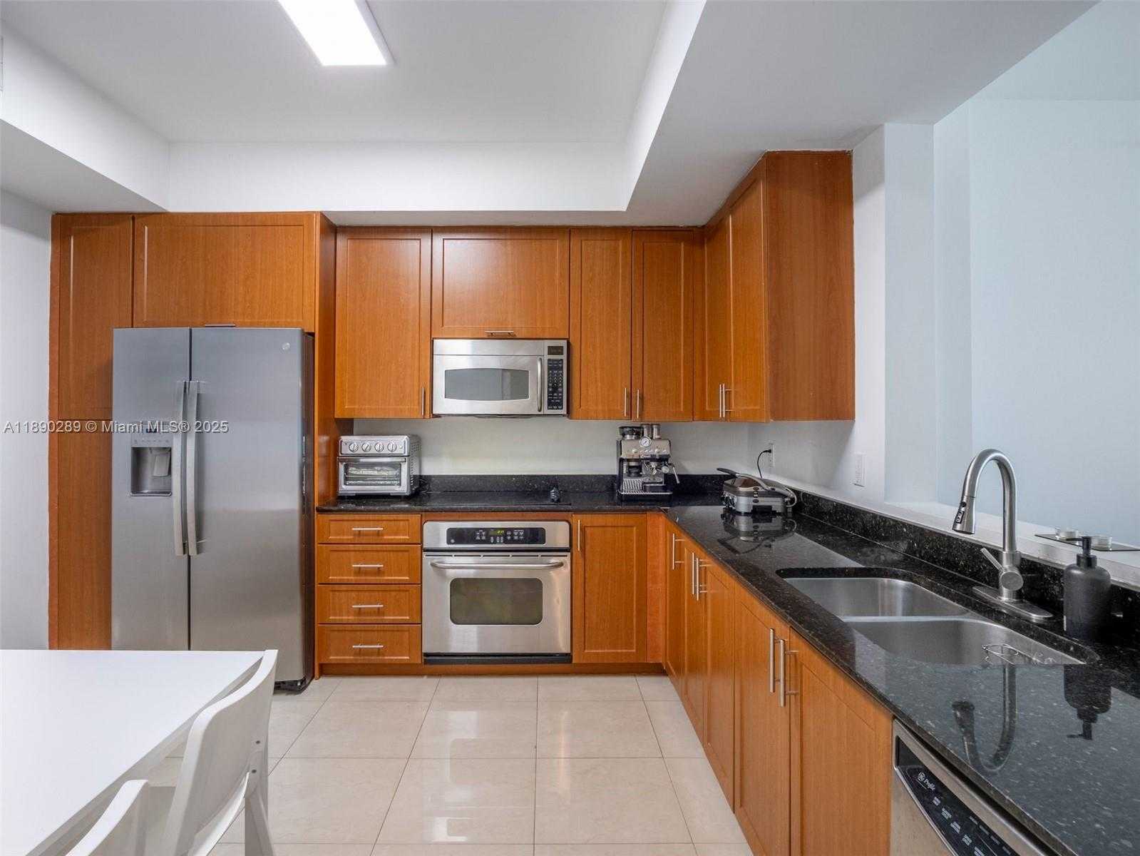 Small Image of 3340 NORTH EAST 190TH ST #108, Aventura Number 10