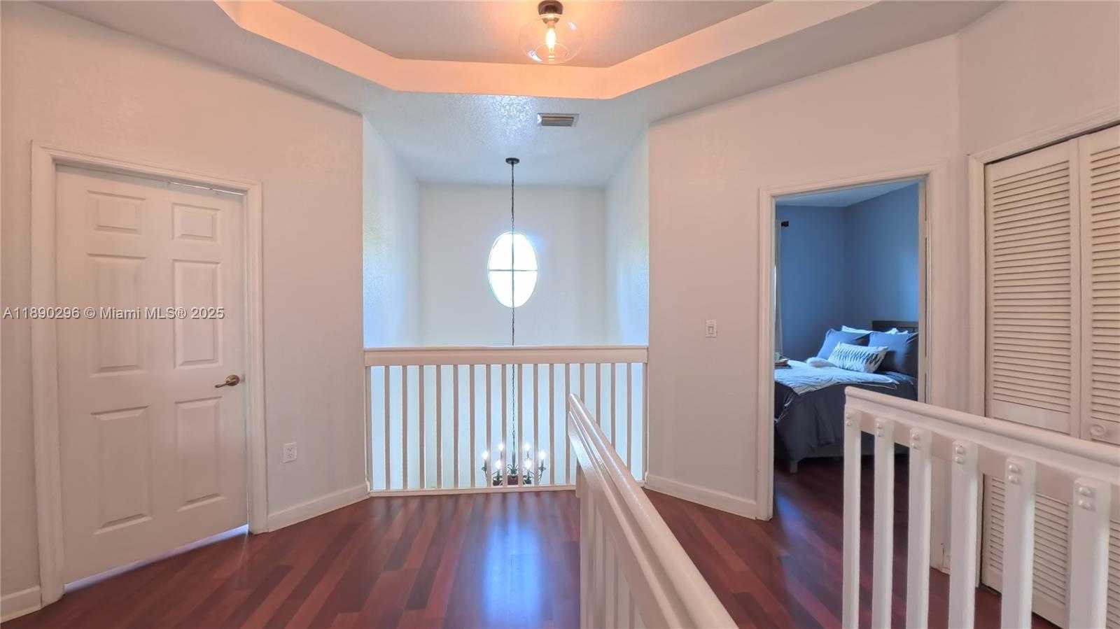 Small Image of 12283 SOUTH WEST 123RD PSGE, Miami Number 19
