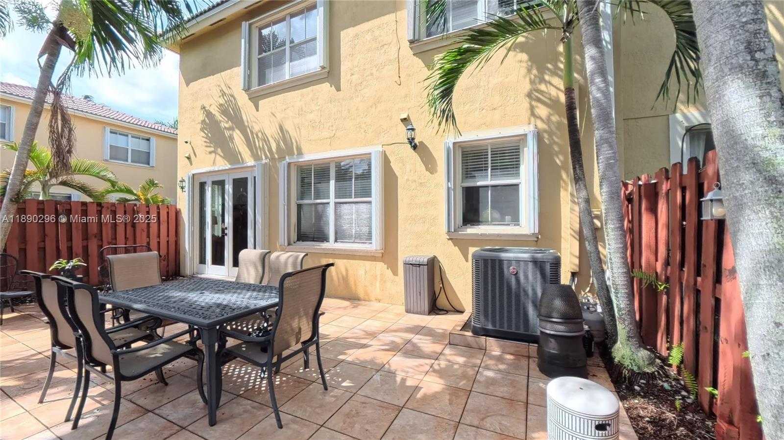 Small Image of 12283 SOUTH WEST 123RD PSGE, Miami Number 30