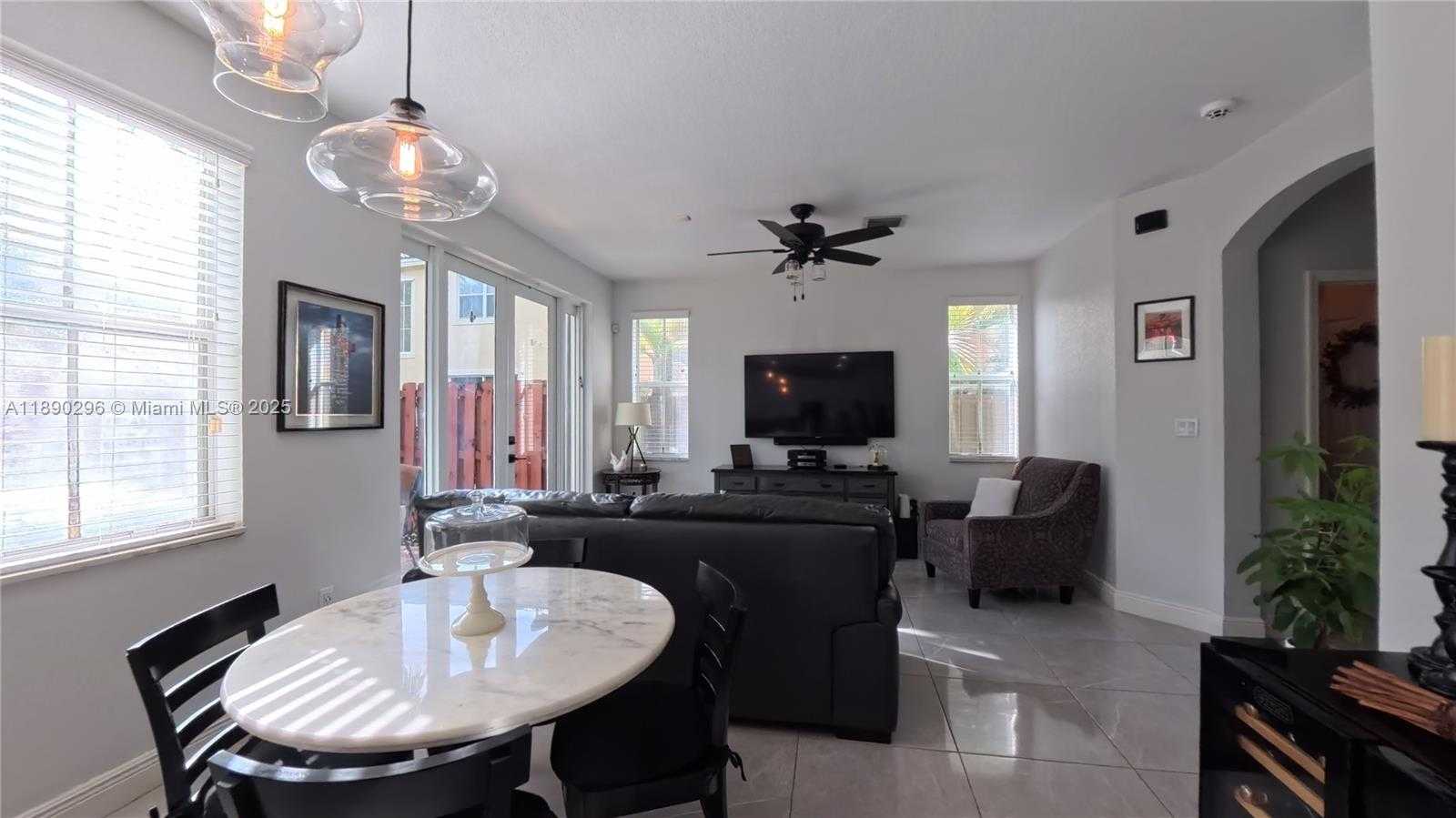 Small Image of 12283 SOUTH WEST 123RD PSGE, Miami Number 7
