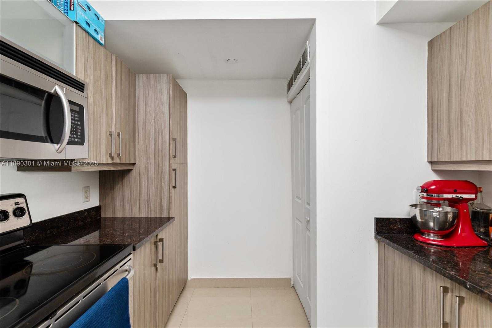 Small Image of 7350 SOUTH WEST 89TH ST #1103S, Miami Number 9