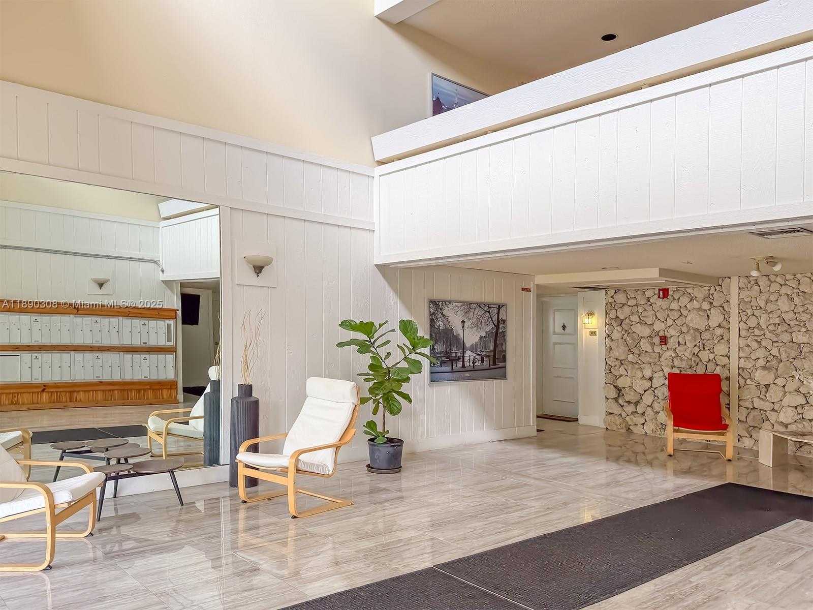 Small Image of 301 RACQUET CLUB RD #203, Weston Number 30