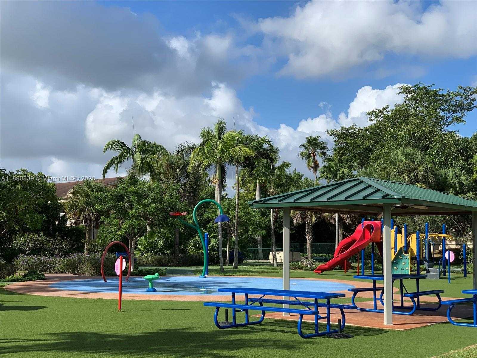 Small Image of 4530 NORTH WEST 102ND CT #4530, Doral Number 16