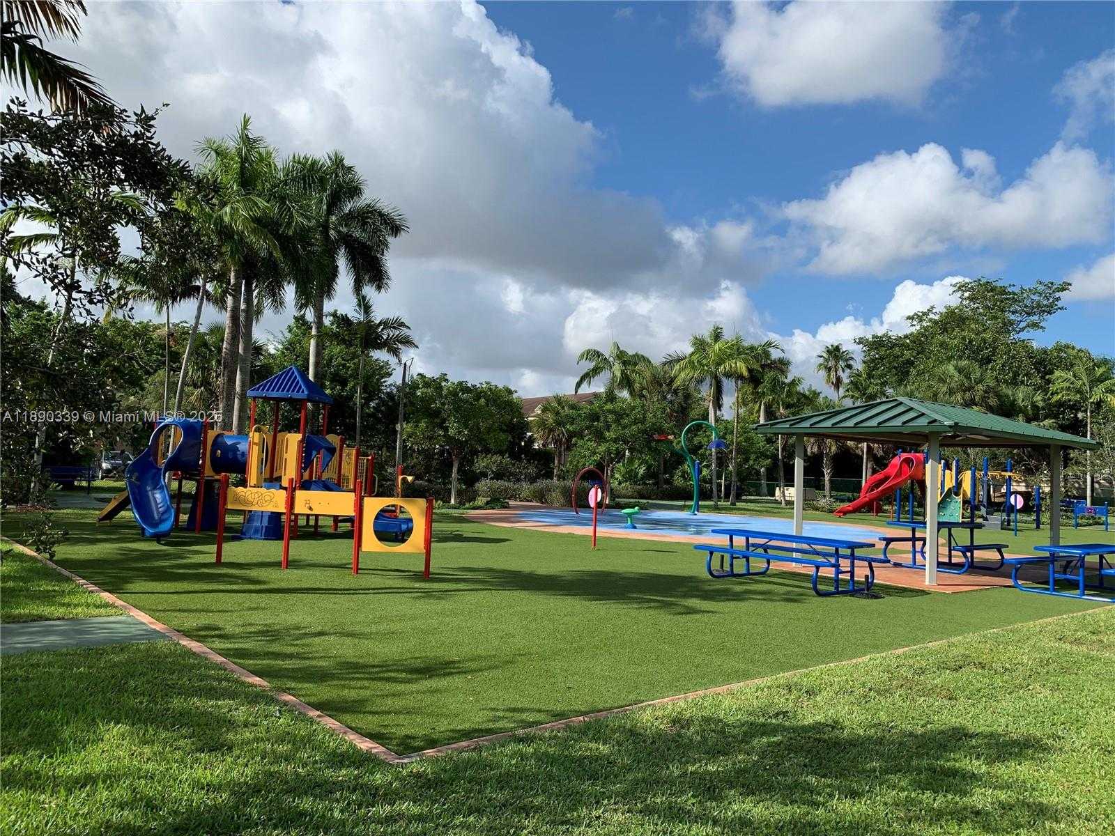 Small Image of 4530 NORTH WEST 102ND CT #4530, Doral Number 17