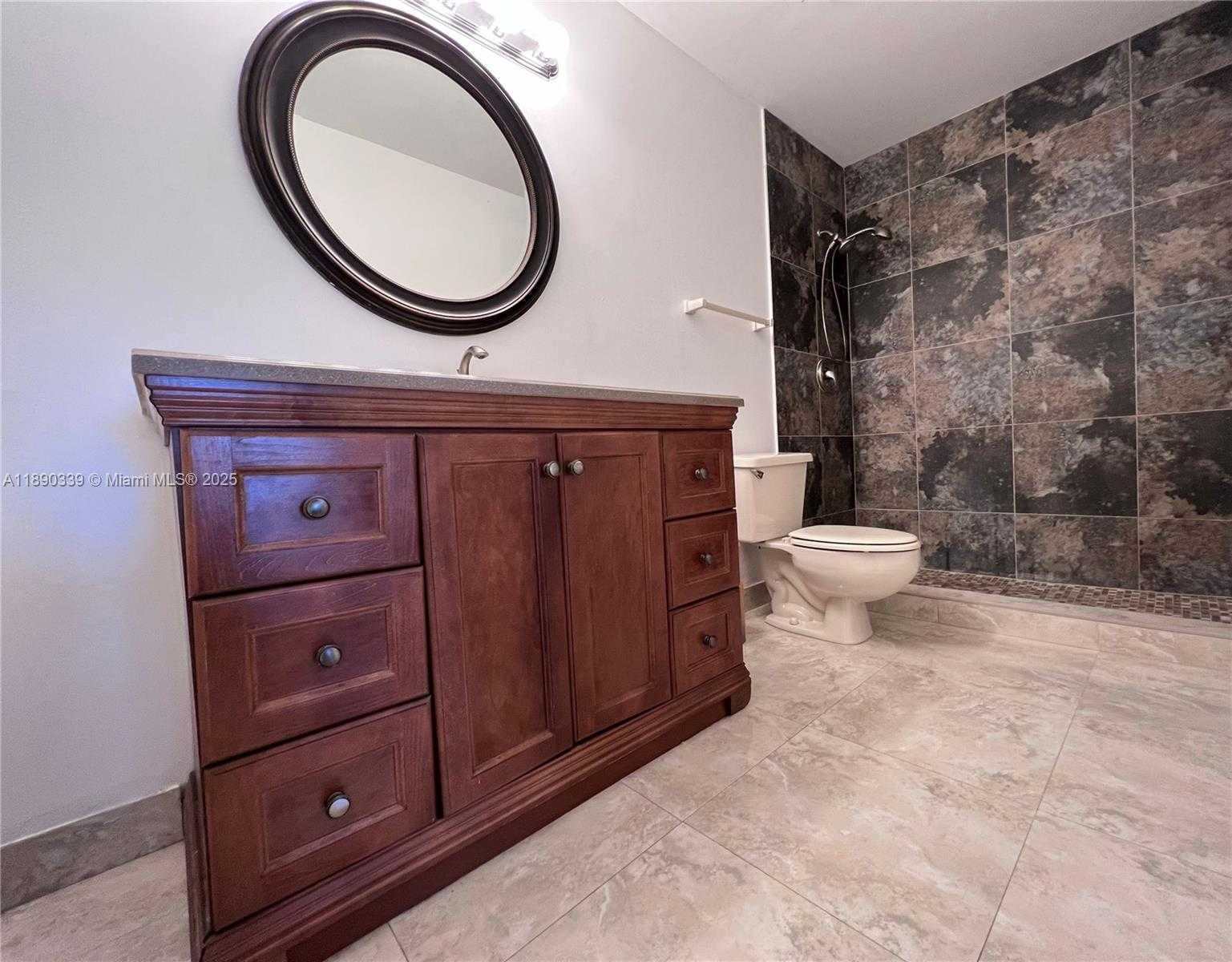 Small Image of 4530 NORTH WEST 102ND CT #4530, Doral Number 7