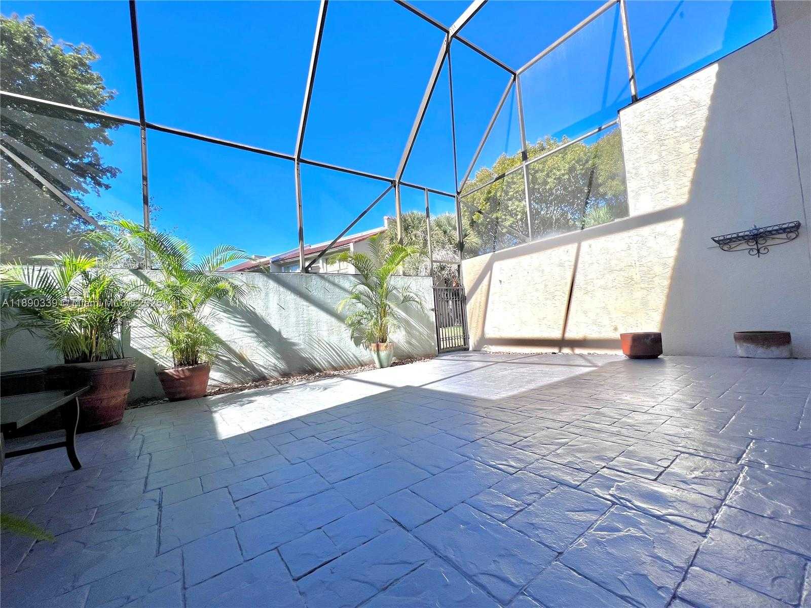 Small Image of 4530 NORTH WEST 102ND CT #4530, Doral Number 9