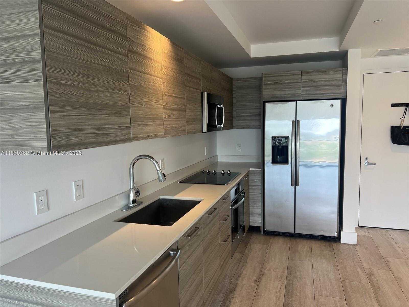 Small Image of 121 NORTH EAST 34TH ST #1610, Miami Number 10
