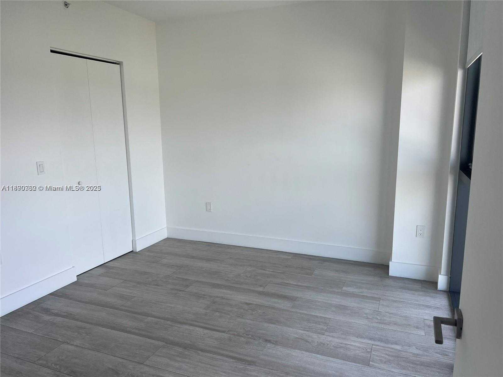 Small Image of 121 NORTH EAST 34TH ST #1610, Miami Number 15