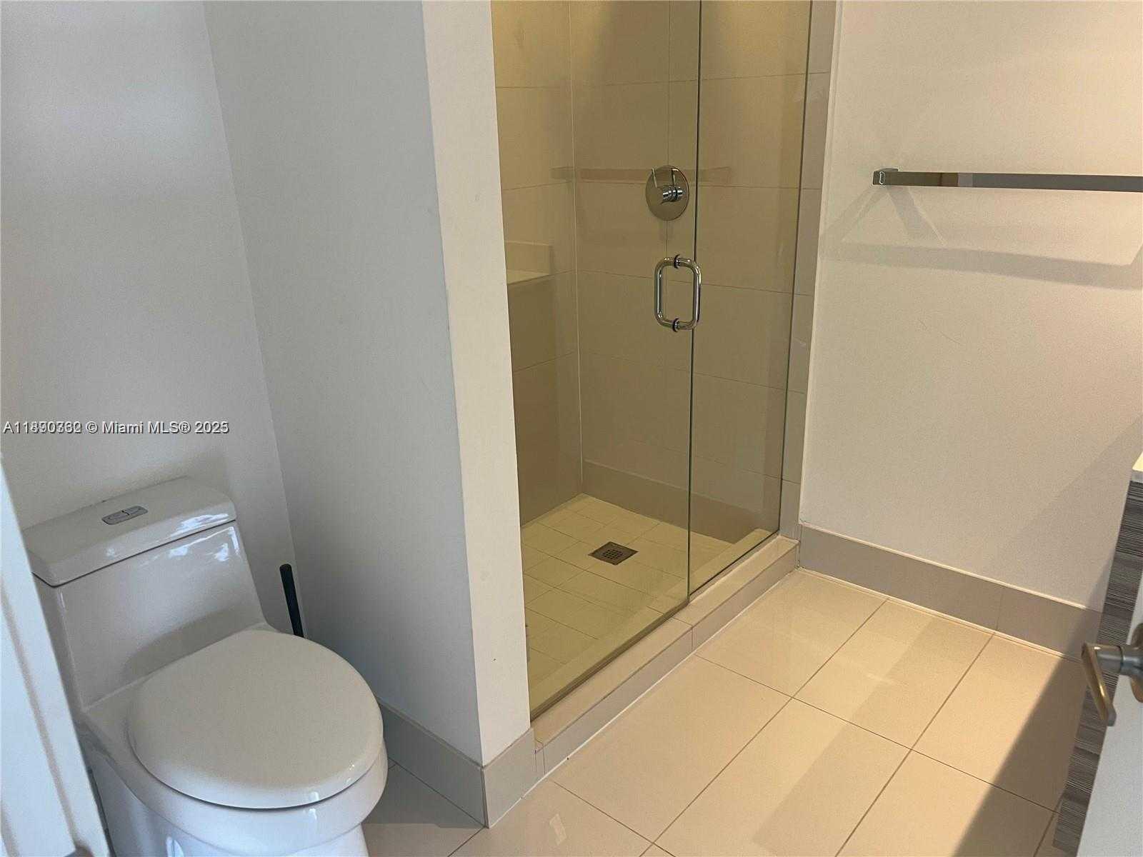 Small Image of 121 NORTH EAST 34TH ST #1610, Miami Number 20