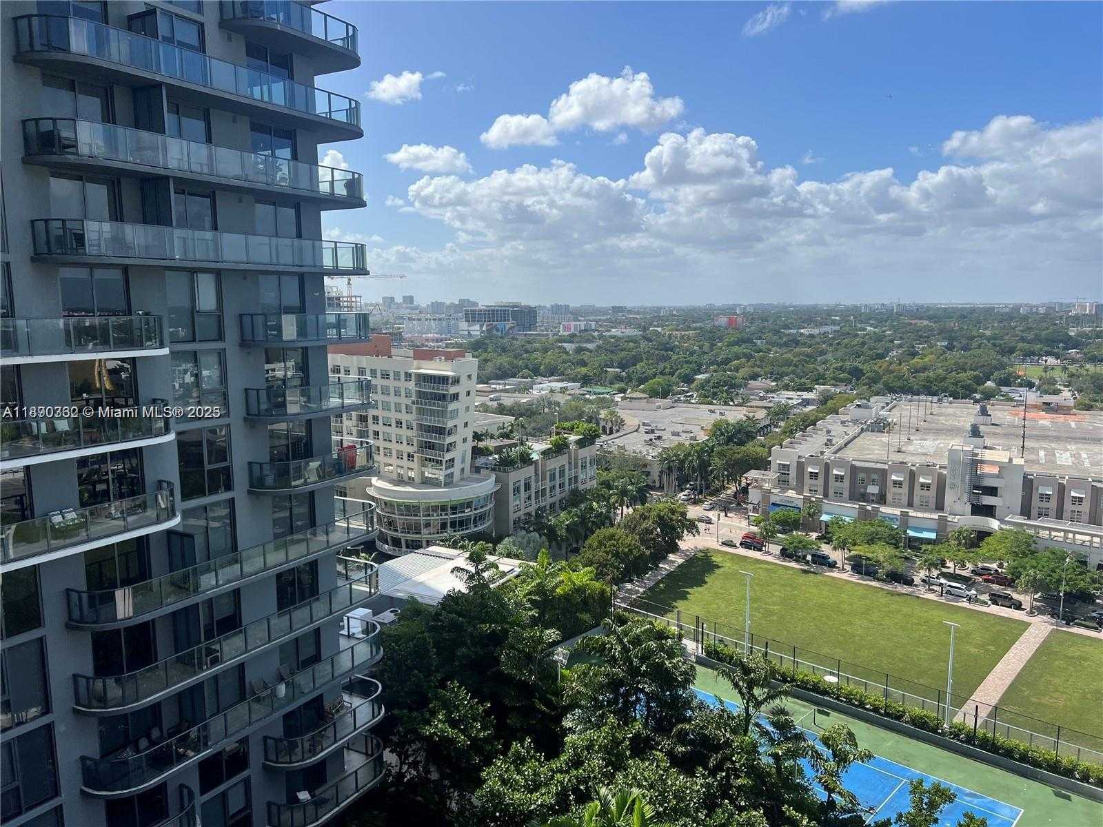 Small Image of 121 NORTH EAST 34TH ST #1610, Miami Number 22