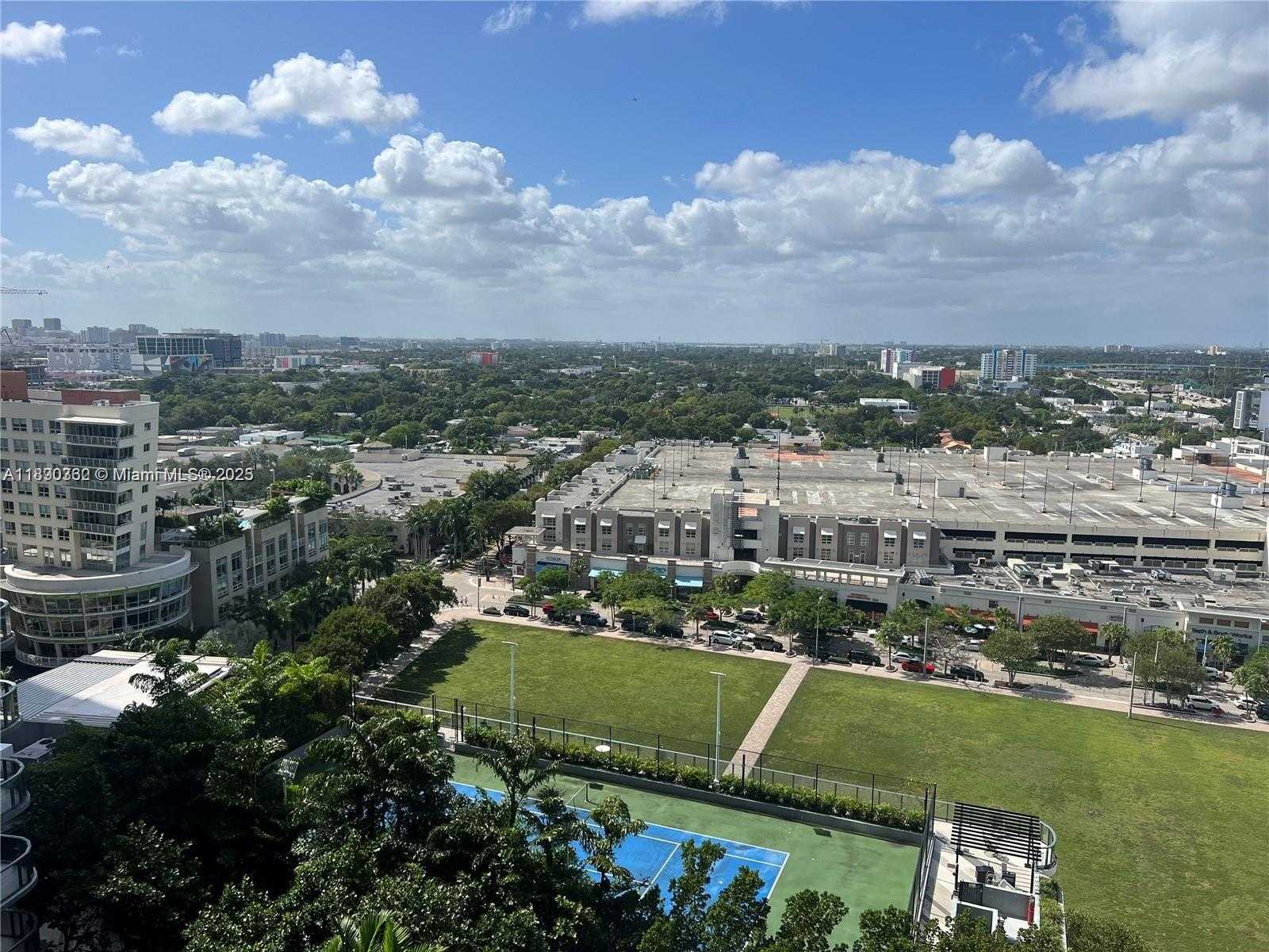 Small Image of 121 NORTH EAST 34TH ST #1610, Miami Number 23