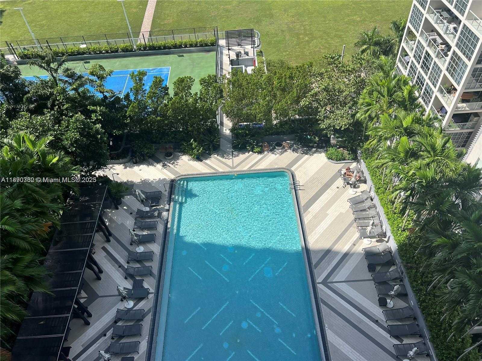 Small Image of 121 NORTH EAST 34TH ST #1610, Miami Number 24