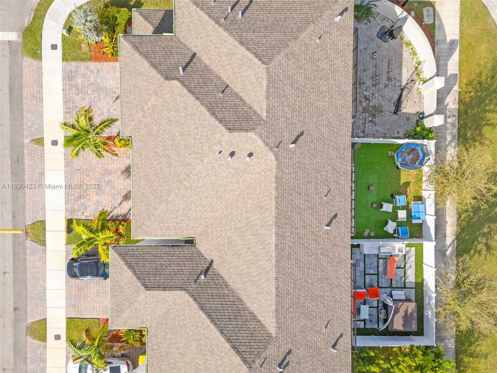 Small Image of 809 SOUTH EAST 16TH CT, Homestead Number 5