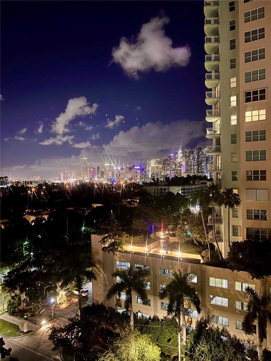 Small Image of 2501 BRICKELL AVE #1103, Miami Number 16