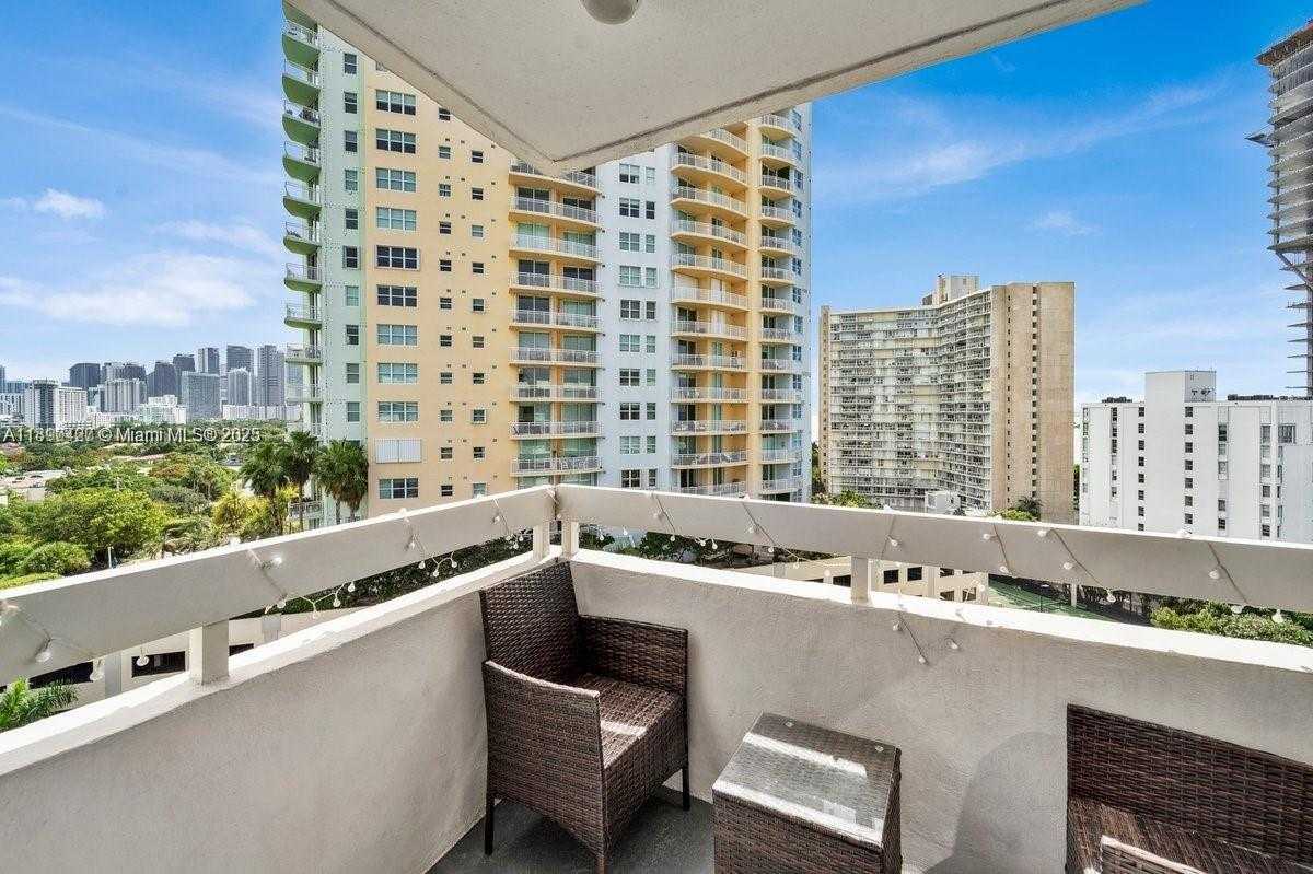 Small Image of 2501 BRICKELL AVE #1103, Miami Number 8