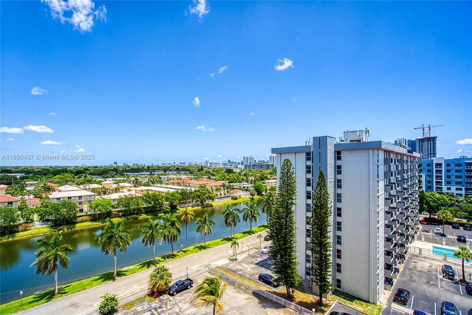 Small Image of 2025 NORTH EAST 164TH ST #907, North Miami Beach Number 30