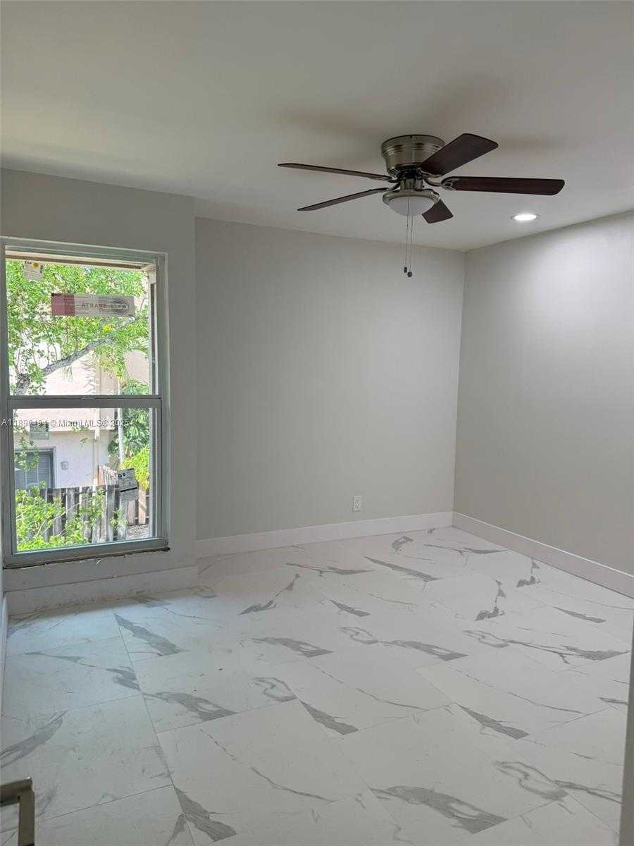 Small Image of 8183 NORTH WEST 8TH MNR #9, Plantation Number 10